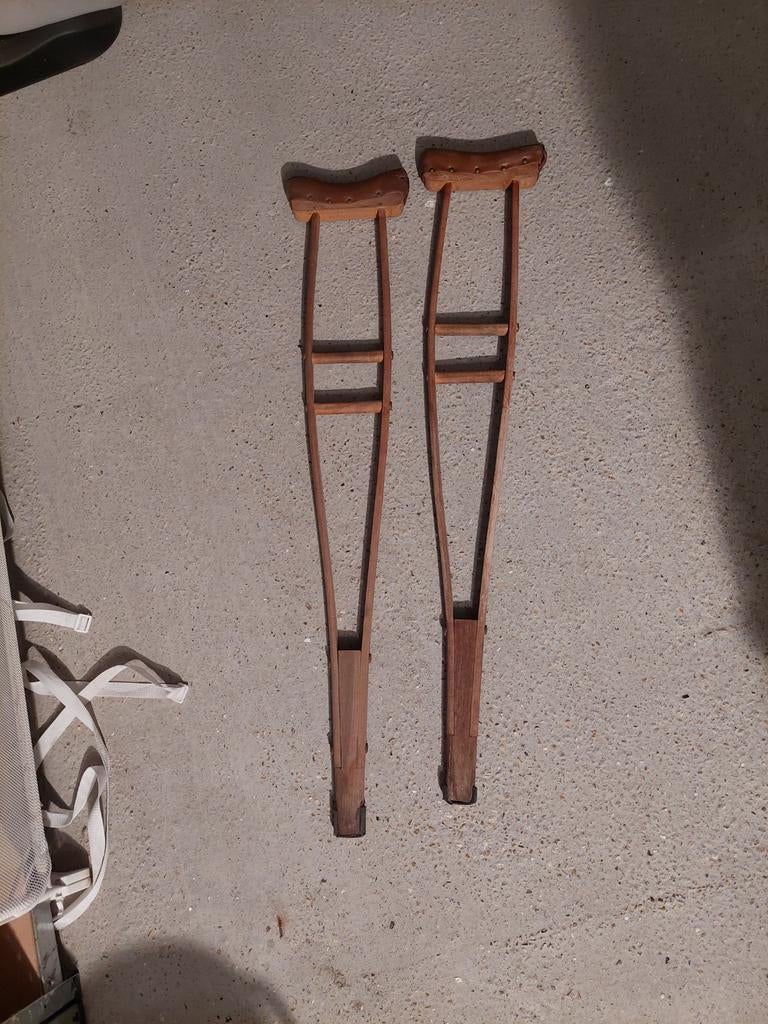 Oude houten krukken, Antiek en Kunst, Ophalen