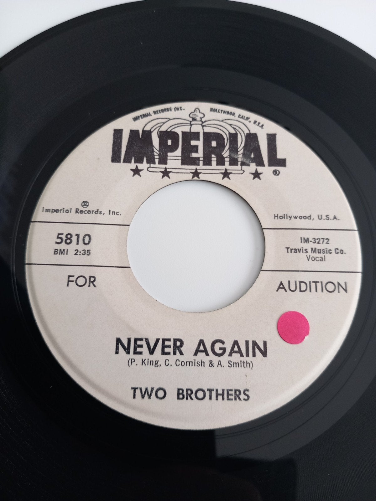 TWO BROTHERS. NEVER AGAIN. 60'S OLDIES USA 45T, Enlèvement ou Envoi