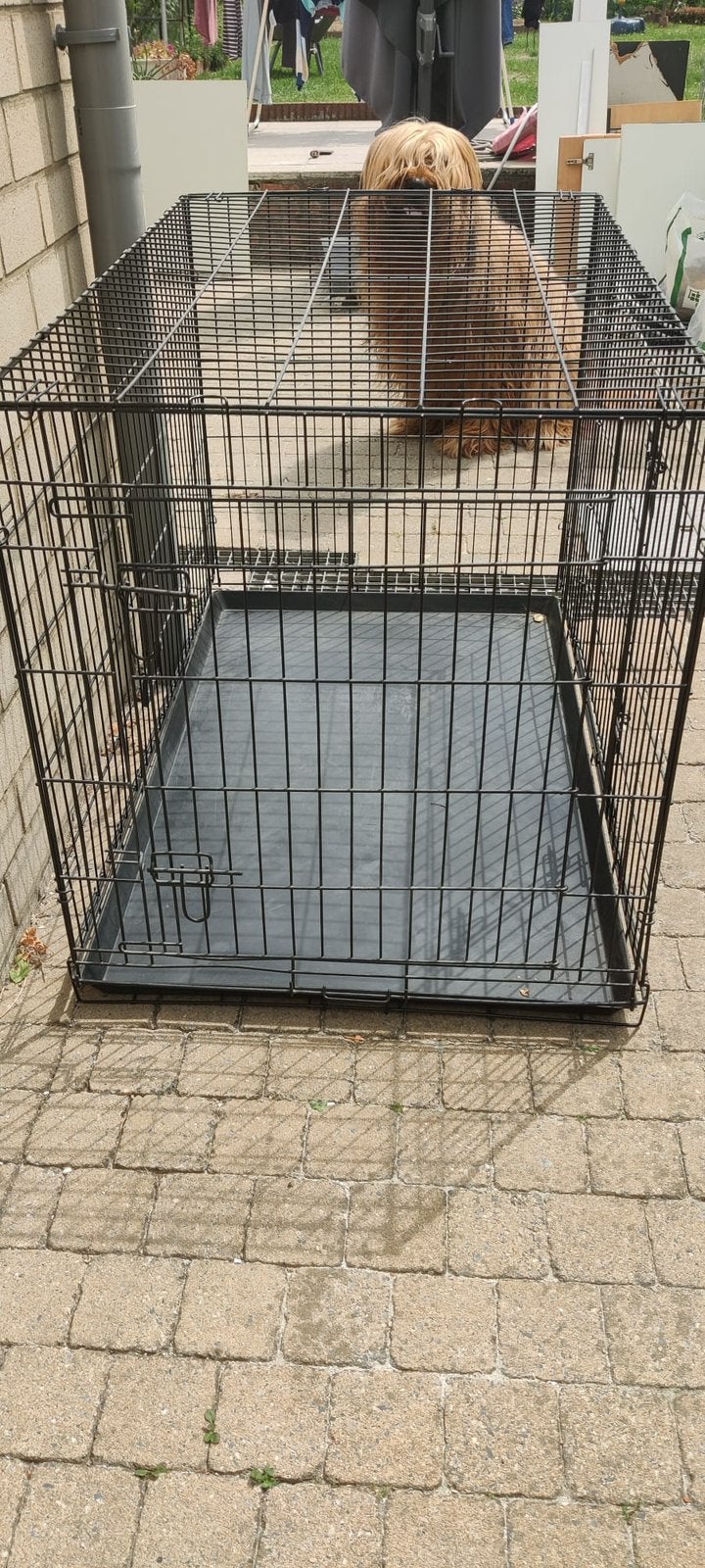 Beanch voor grote  hond, Dieren en Toebehoren, Hondenhokken, Ophalen, Zo goed als nieuw