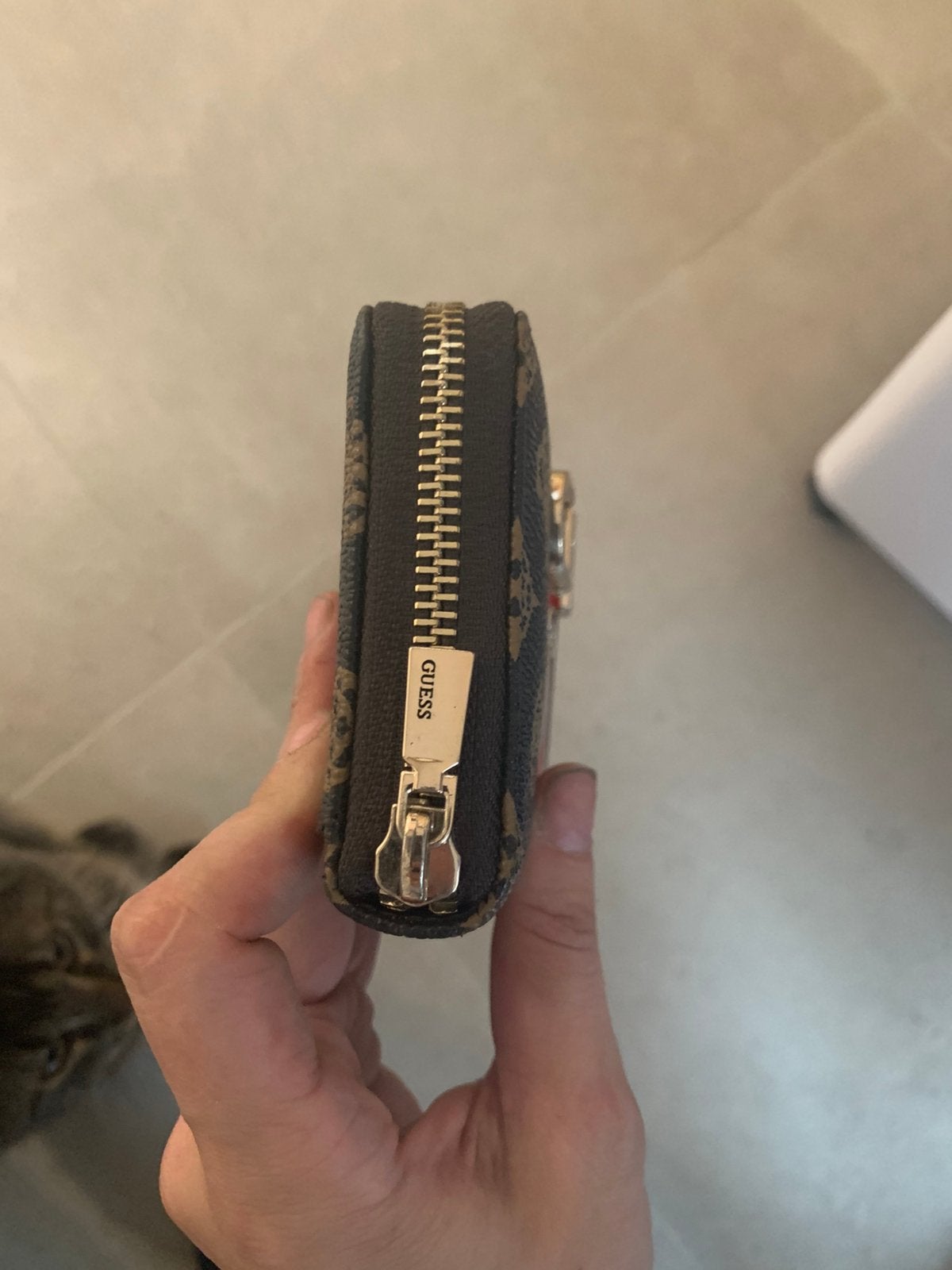 Portemonnee te koop, Ophalen, Zo goed als nieuw, Guess