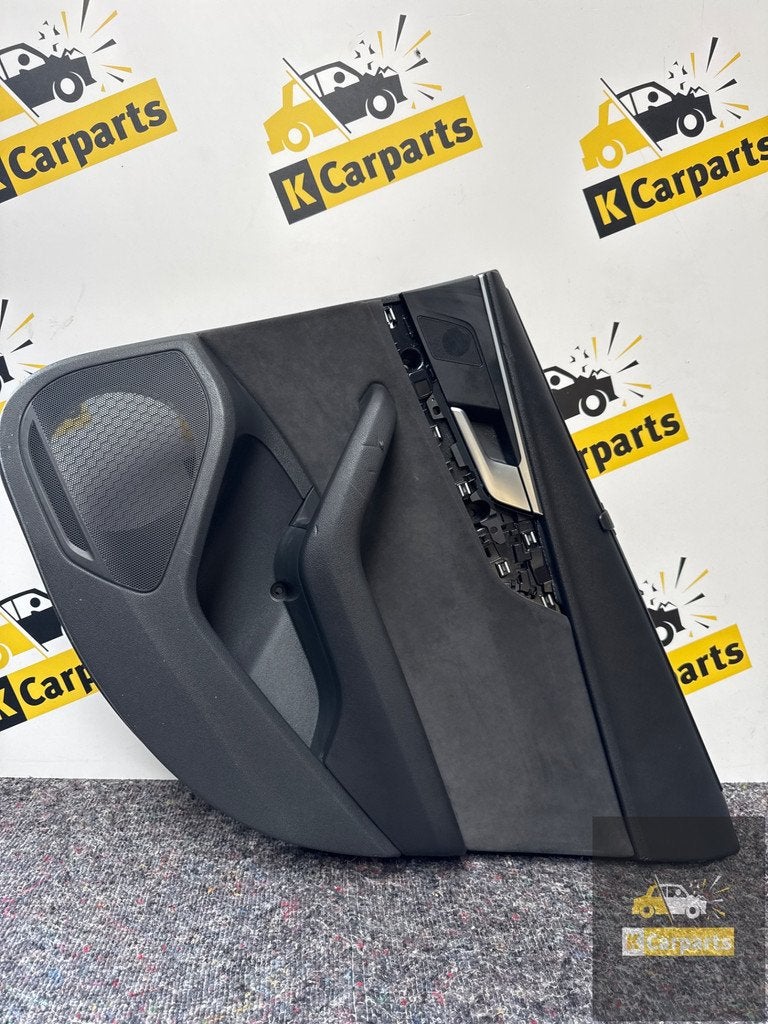 Garniture de porte arri re droite Audi A4 8W0867318, AUDI AG, Auto-Union-Strasse 1
85045  Ingolstadt, DE, Audi, Utilisé
