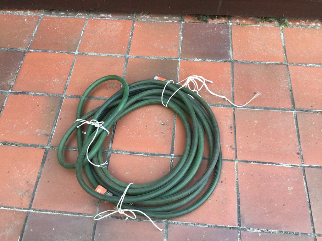 Tuinslang grone kleur, Tuin en Terras, Tuinslangen, Ophalen of Verzenden, Zo goed als nieuw, Tuinslang
