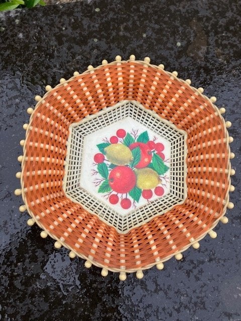 Plastona Gevlochten Plastic Mandje Retro Oranje. Greece., Gebruikt, Gevlochten, Overige typen, Rond