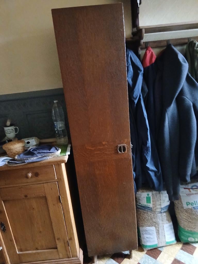 Armoire à chaussures., Enlèvement, Utilisé, Années 70 (?)