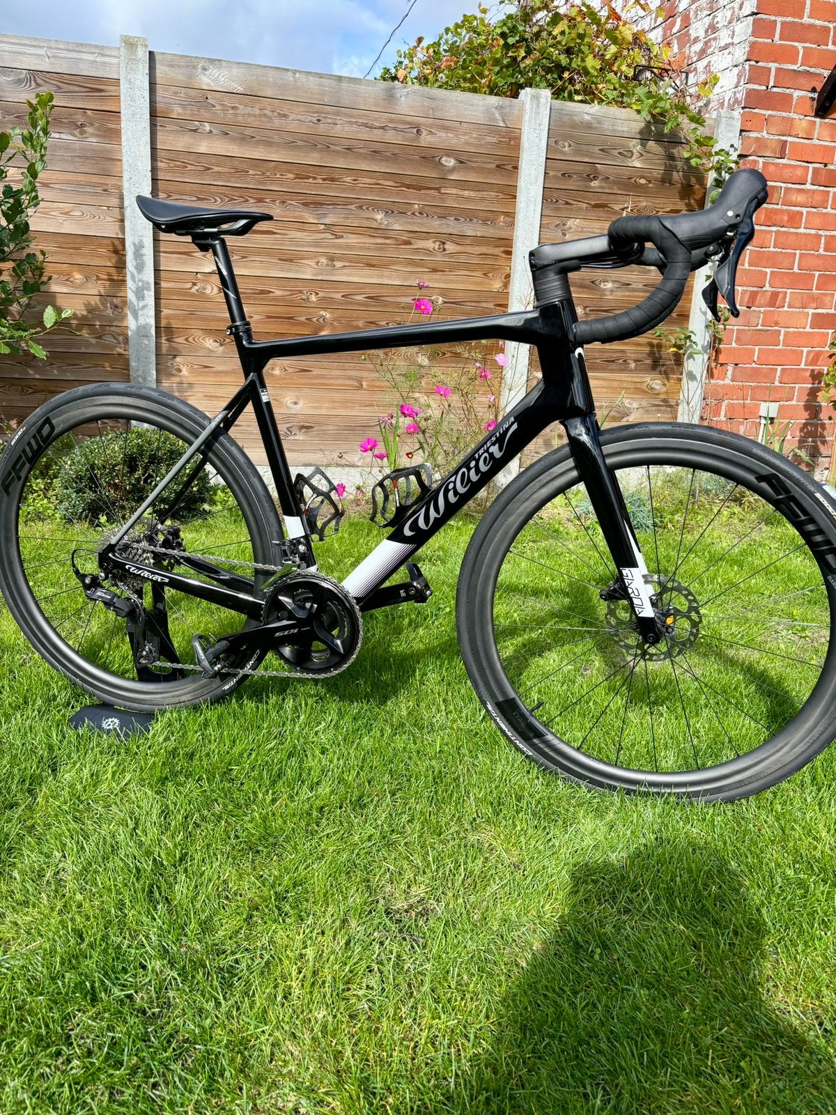 Wilier garda carbon ffwd wielen Shimano 12 sp, Ophalen, Zo goed als nieuw, Carbon