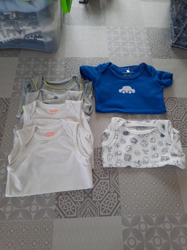 Rompers 1 euro het stuk maat 62/68, Kinderen en Baby's, Babykleding | Maat 62, Ophalen