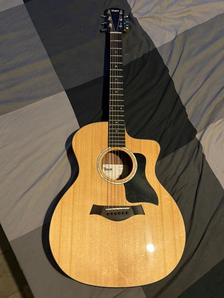 taylore guitar, Musique & Instruments, Instruments à corde | Guitares | Basses, Comme neuf, Acoustique, 6 cordes, Enlèvement