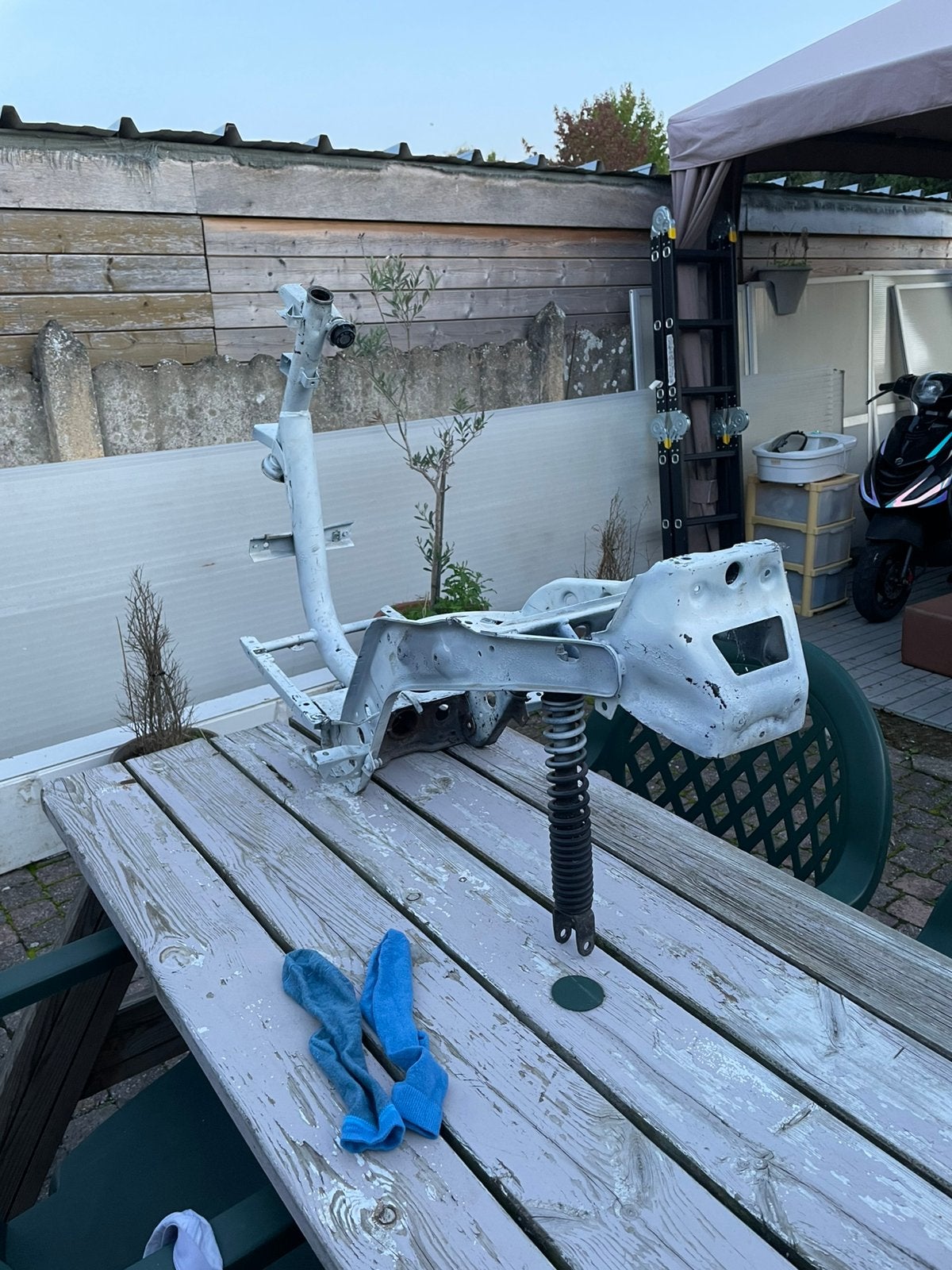 Piaggio Zip frame, Ophalen