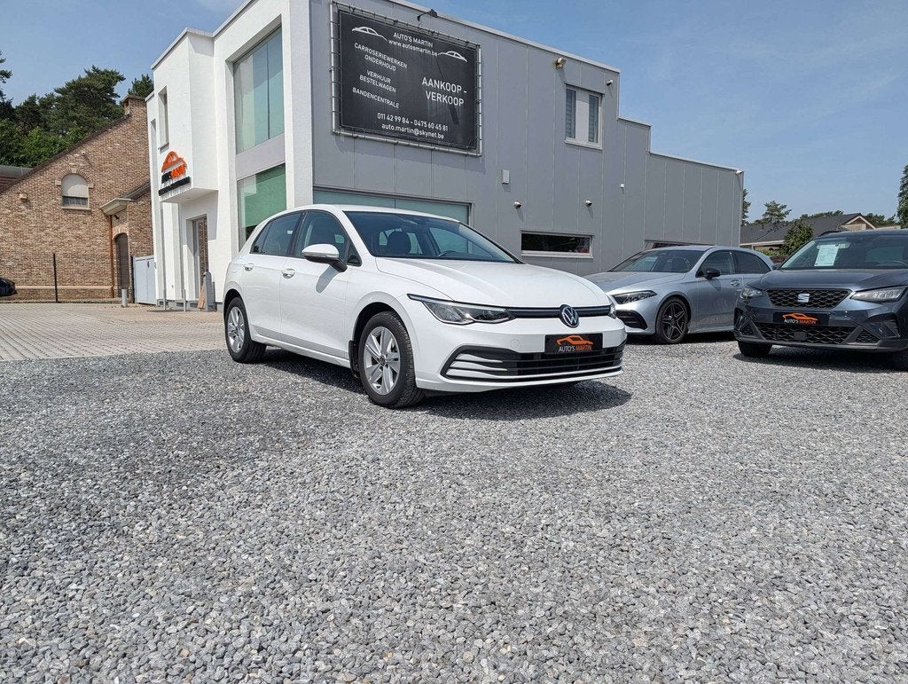 Volkswagen Golf 1.0 eTSI Life OPF DSG | NAVI/CARPLAY | AMBIE, Auto's, Stof, Gebruikt, https://public.car-pass.be/vhr/9eeda530-e0c8-41e0-bd55-8de0c25cf6d5