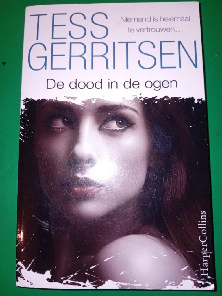 boek de dood in de ogen, Boeken, Tess Gerritsen, Ophalen of Verzenden, Zo goed als nieuw, Nederland
