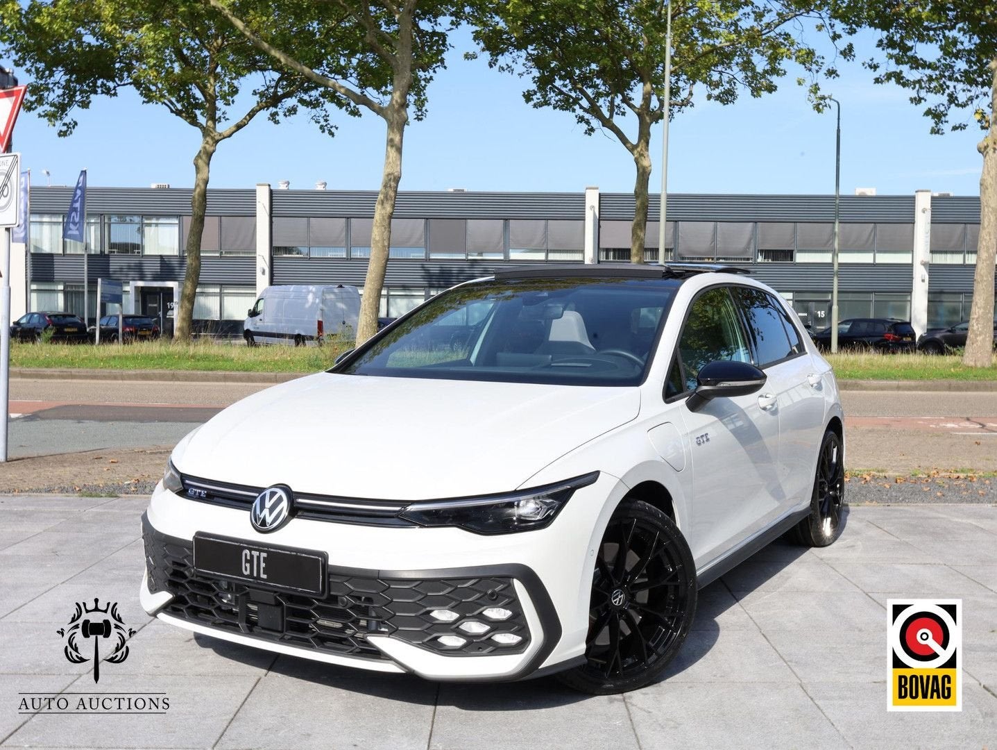 Volkswagen Golf GTE 1.5 eHybrid 272PK | Panodak | Leer | Bla, Auto's, Automaat, Zwart, Bedrijf, Onderhoudsboekje