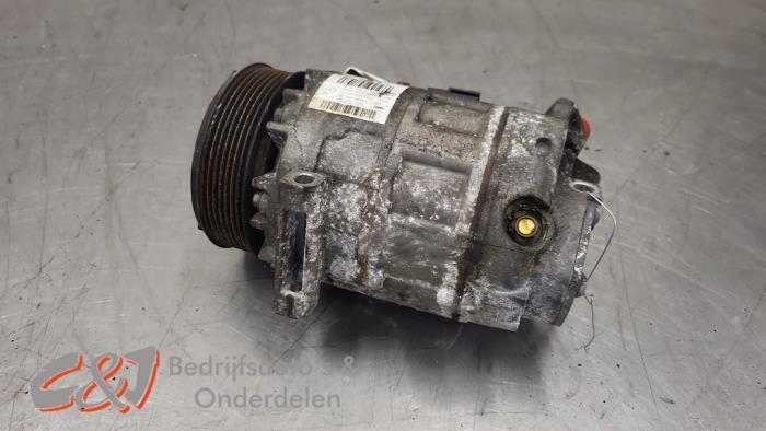 Aircopomp van een Renault Trafic, Auto-onderdelen, Gebruikt, -, Renault, -
