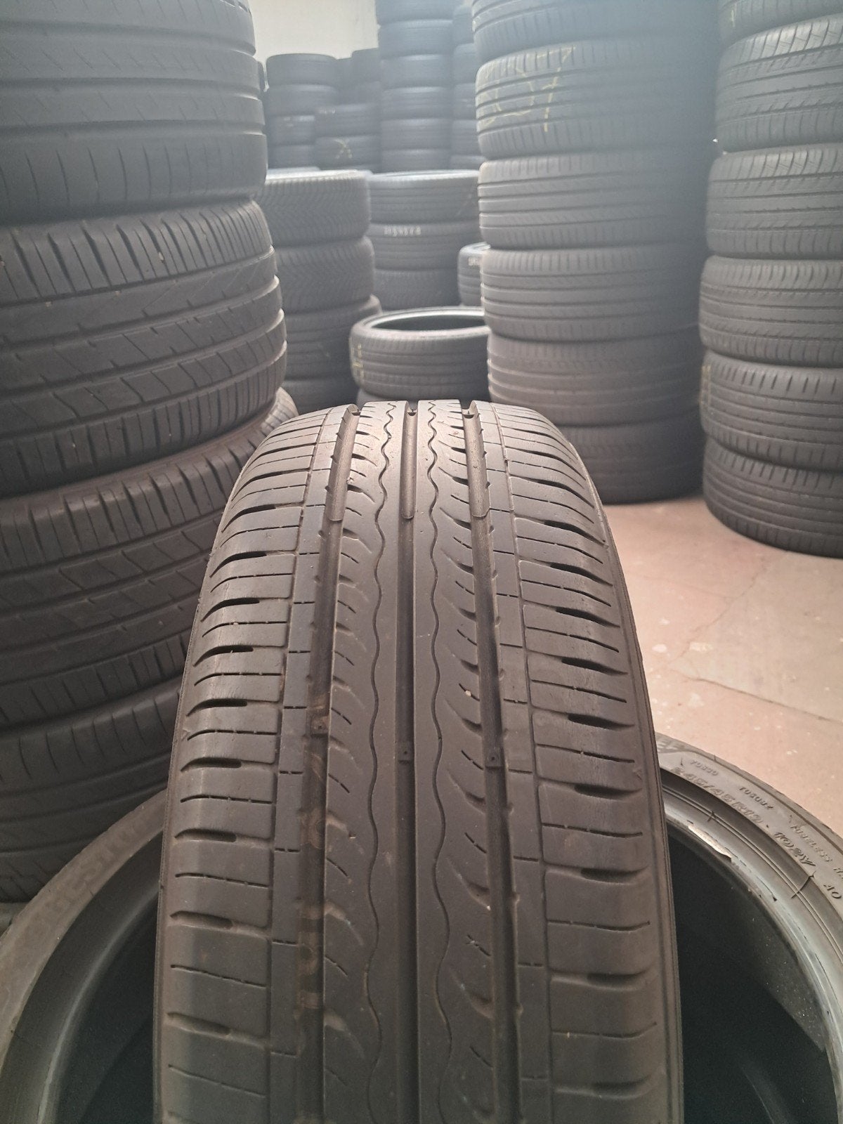 16560r14 165 60 r14 165/60/r14 KUMHO avec montage, Autos : Pièces & Accessoires