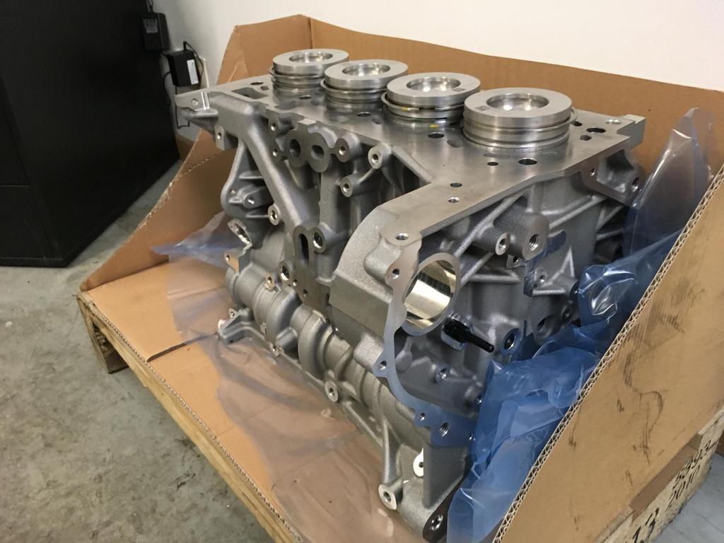 BMW-motoren gereviseerd in standaarduitwisseling, Auto-onderdelen, Ophalen, BMW