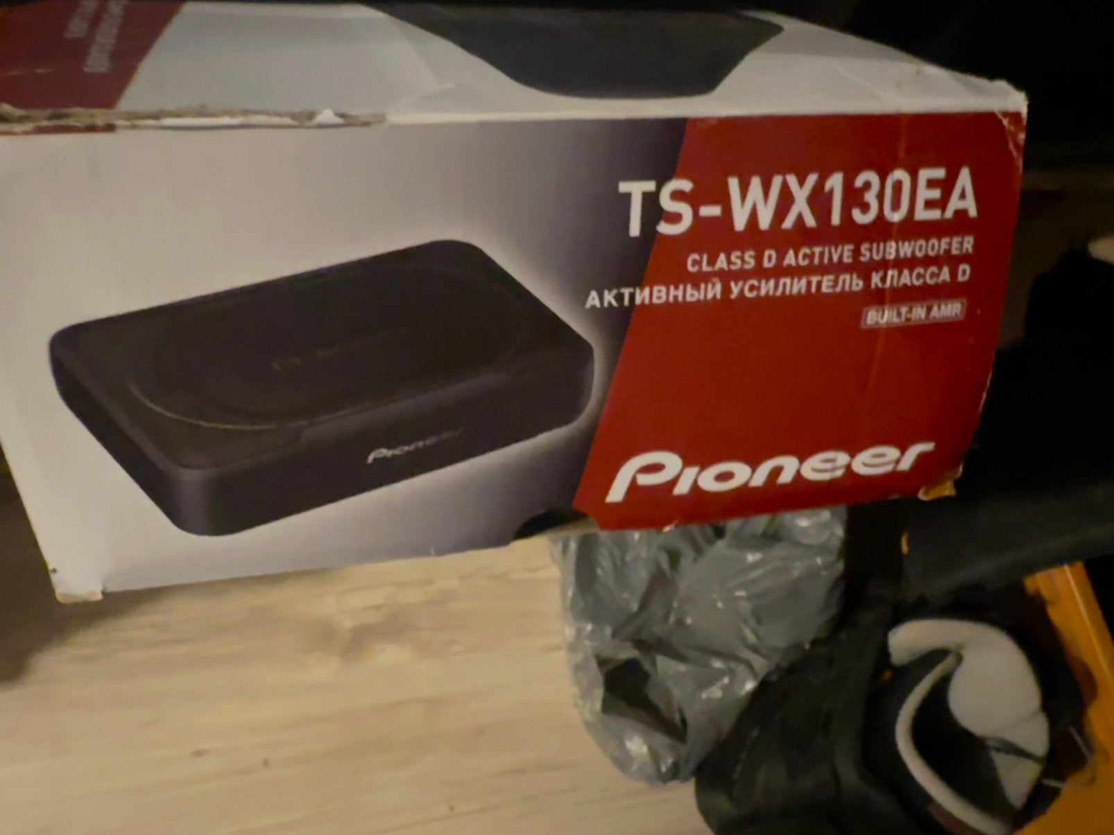 Pioneer actieve sub, Ophalen, Zo goed als nieuw