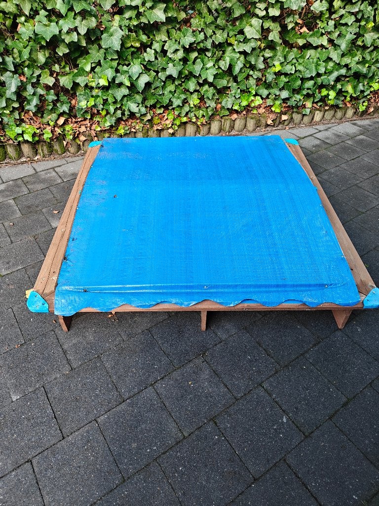 Zandbak met afdakje, Kinderen en Baby's, Ophalen, Gebruikt