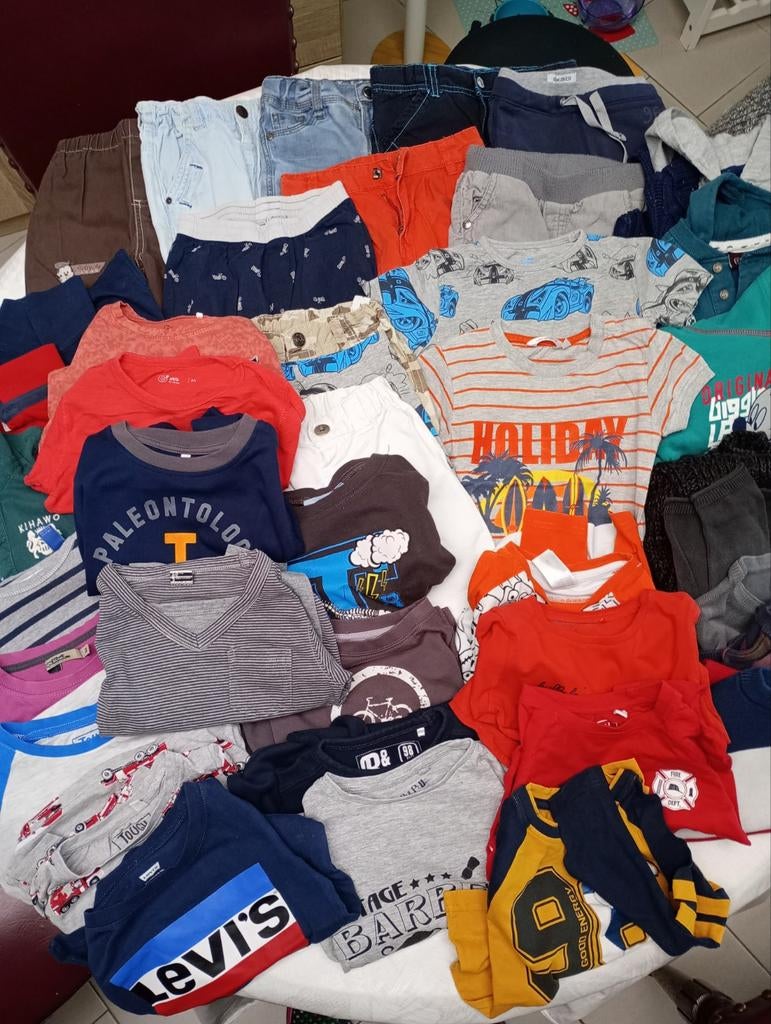 98 Gros lot vêtements, Enlèvement ou Envoi