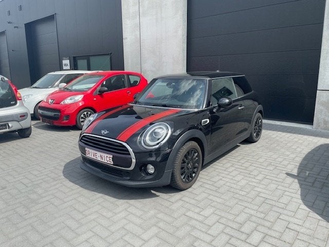 Mini Cooper 1.5I, Airco, Panoramisch dak, B&W luidsprekers, 4 zetels, https://public.car-pass.be/vhr/1df6cb50-2e2a-4da0-9fd0-7ff96a123b13