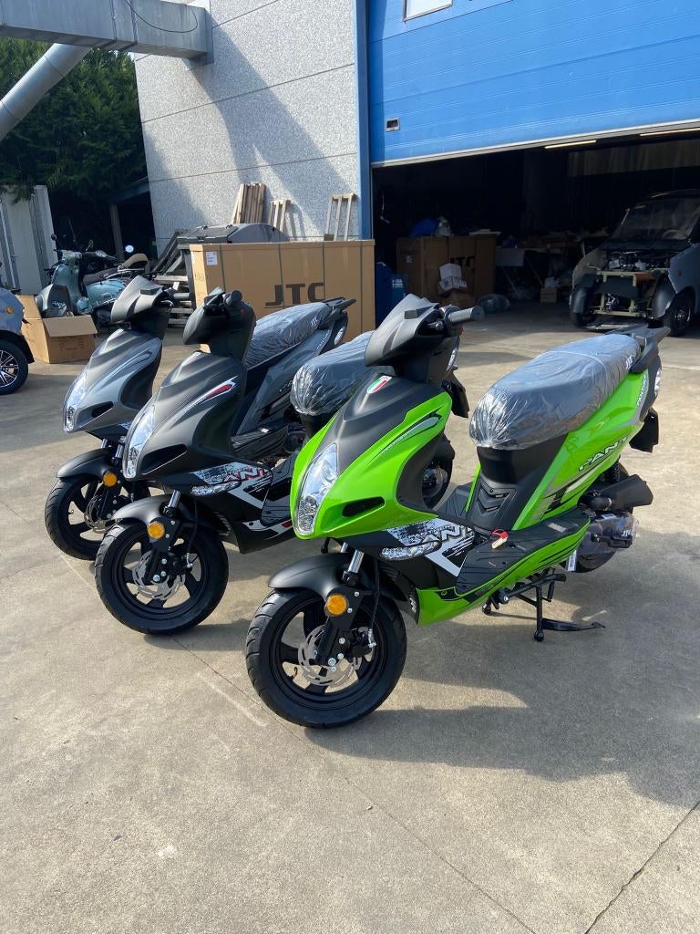scooters, Fietsen en Brommers, Scooters | Overige merken, Nieuw, Klasse A (25 km/u), Benzine, Ophalen