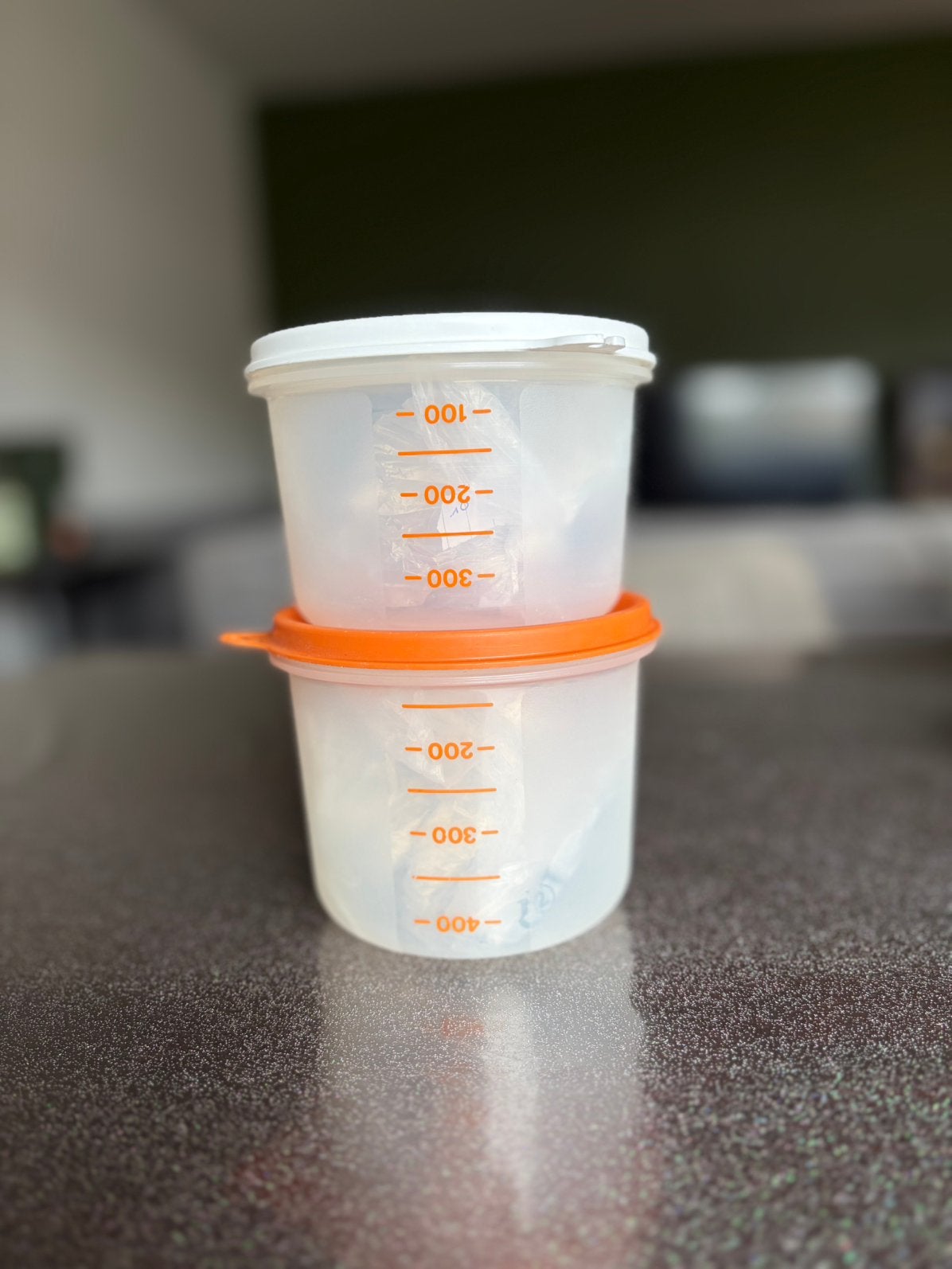 Tupperware deux pots à gradués, Enlèvement, Neuf