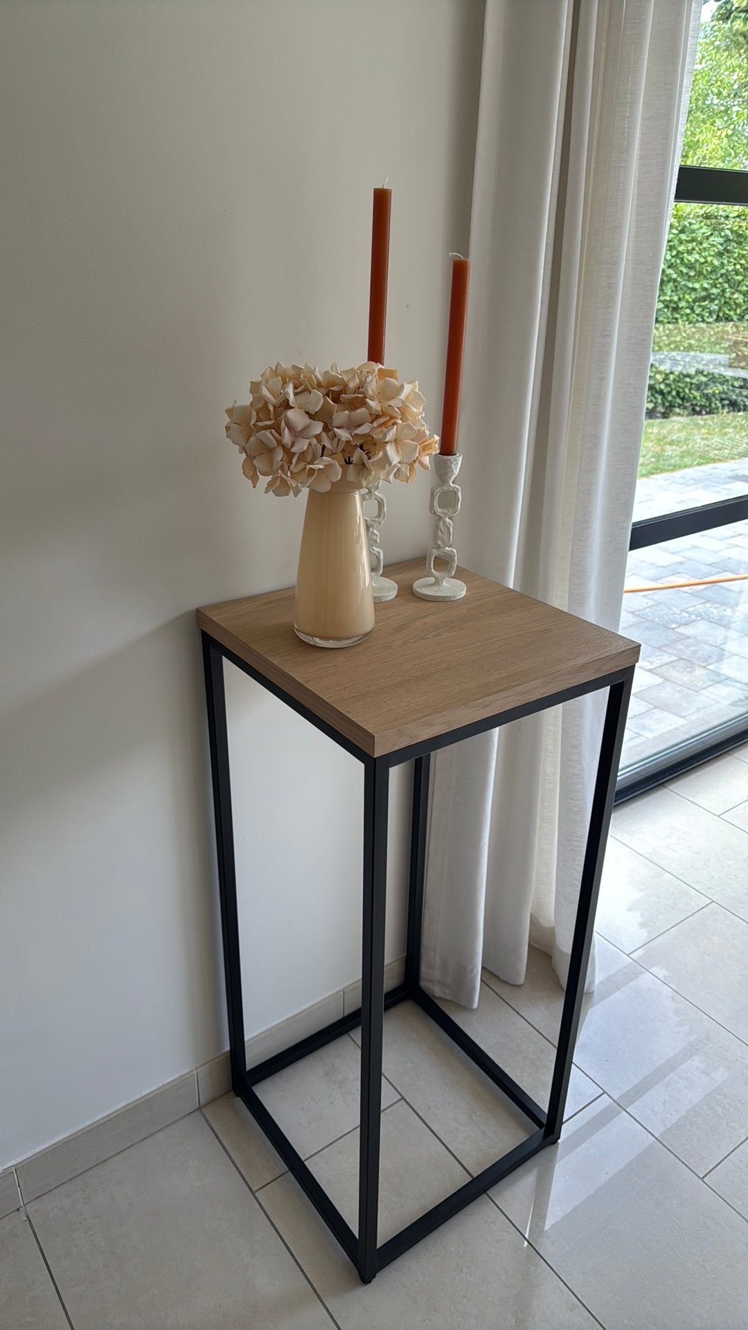 Hoog plantentafeltje met houten tablet, Ophalen, Nieuw