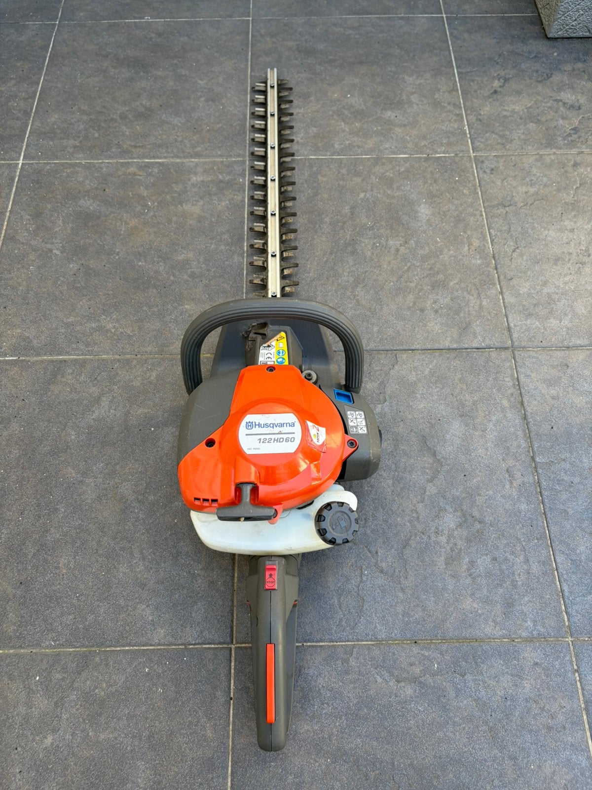 Husqvarna 122 HD 60 heggenschaar, Ophalen, Zo goed als nieuw, Benzine