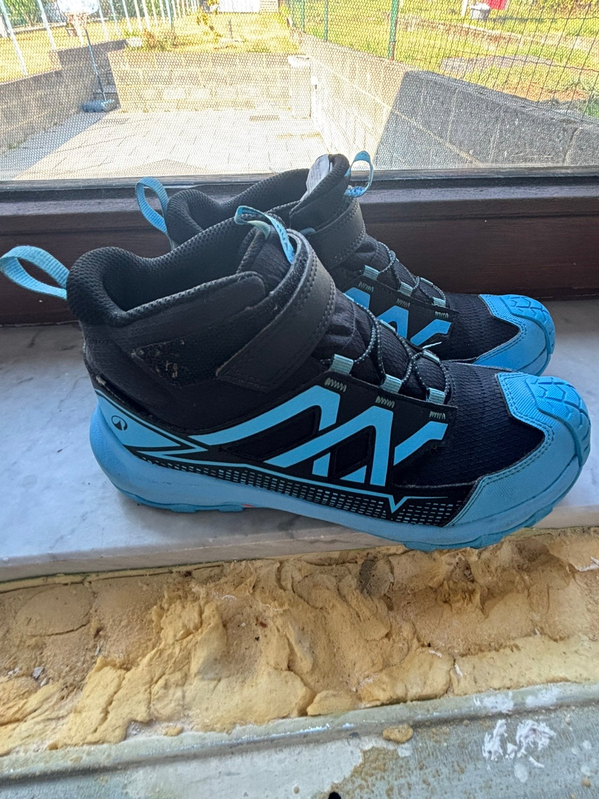 Chaussures Quechua T34., Enfants & Bébés, Garçon, Enlèvement ou Envoi, Utilisé, Chaussures