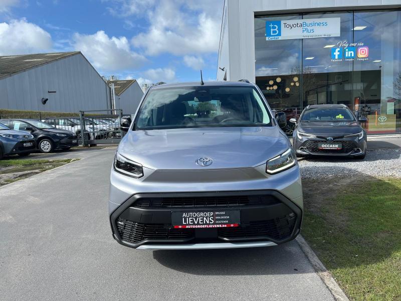 Toyota ProAce City Verso 1.2 MT SWB FAMILY 5PL, Autos, Toyota, Argent ou Gris, Achat, Euro 6, ProAce