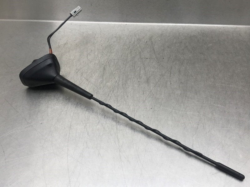 ANTENNE Nissan Micra (K14) (01-2016/12-2024), Utilisé, Nissan