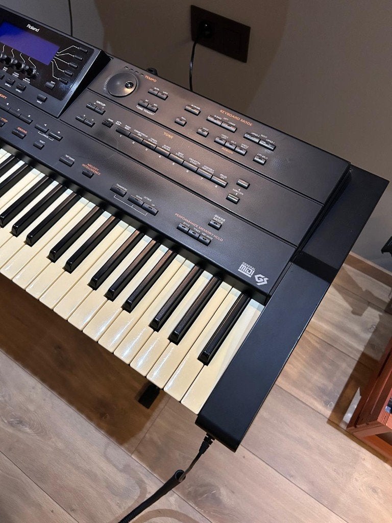 Roland G800 voor nazicht/onderdelen, Muziek en Instrumenten, Ophalen, Gebruikt, Roland, Aanslaggevoelig