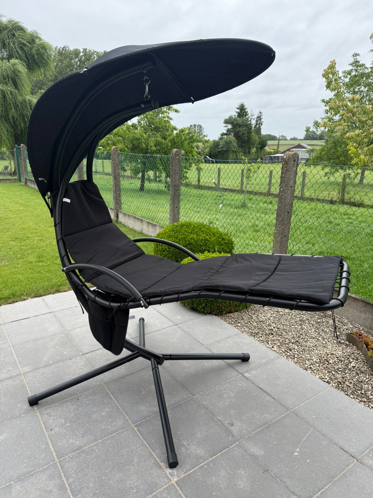 Nieuwe prachtige hangstoel terras met zonnedak. Super koopje, Tuin en Terras, Ligbedden, Nieuw, Ophalen