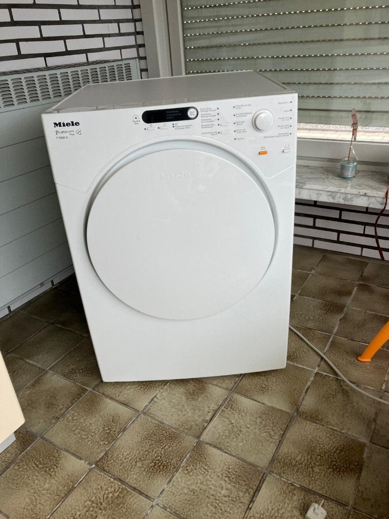 Droogkast T7934 T7000A Prim. Pl., Elektronische apparatuur, Ophalen, 6 tot 8 kg, Gebruikt, Luchtafvoer