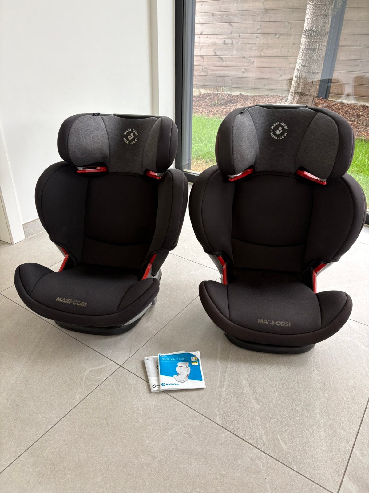 Autostoel Maxi cosi Rodifix, Kinderen en Baby's, Ophalen, Zo goed als nieuw, Isofix