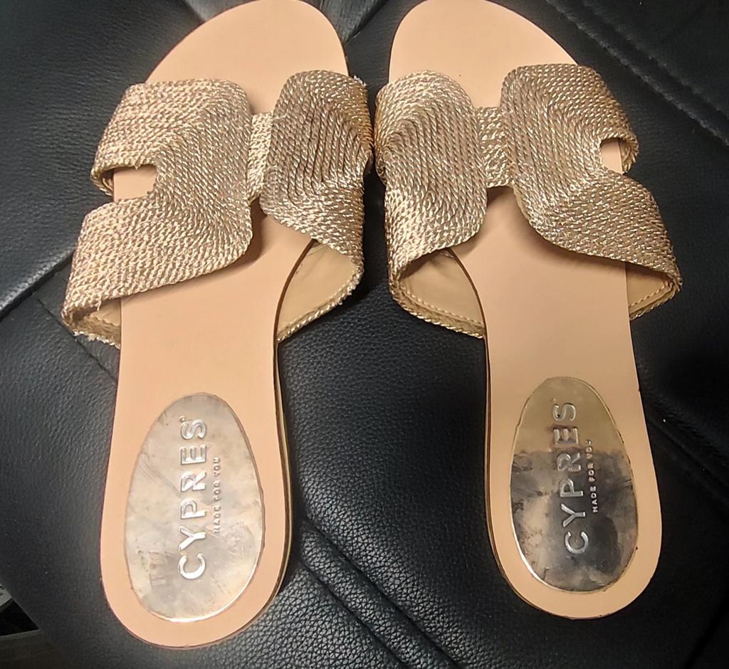 Claquettes Cypress pointure 36