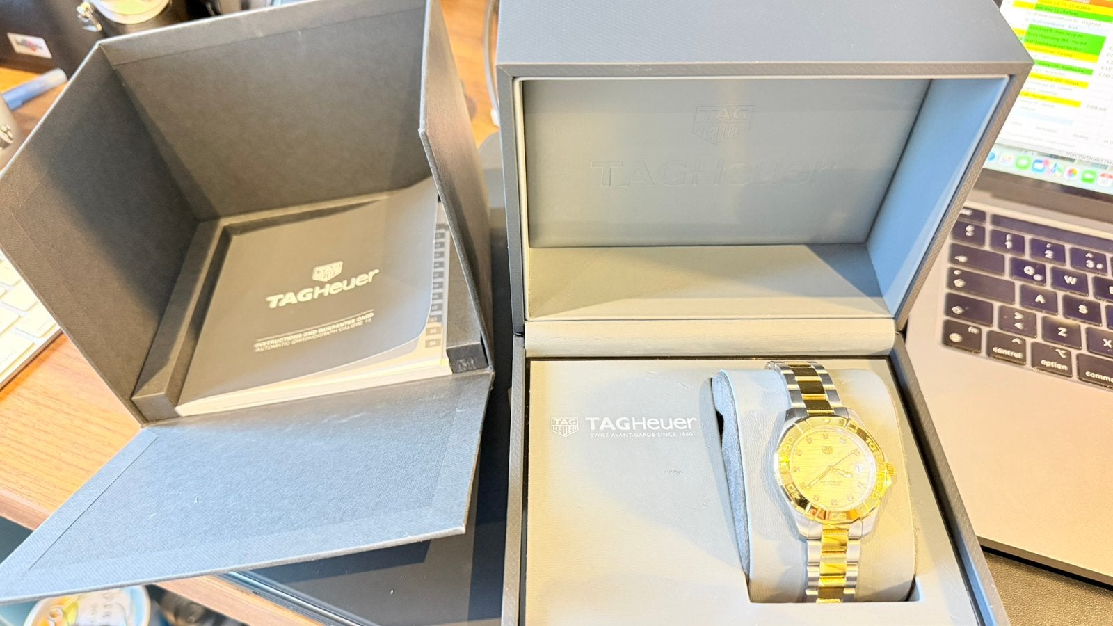 Tag Heuer Aquaracer (montre pour femme), Enlèvement ou Envoi, Comme neuf