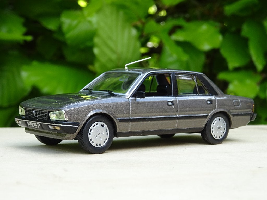 1982 Peugeot 505 GTi - 1/43, Enlèvement ou Envoi, Comme neuf, Voiture
