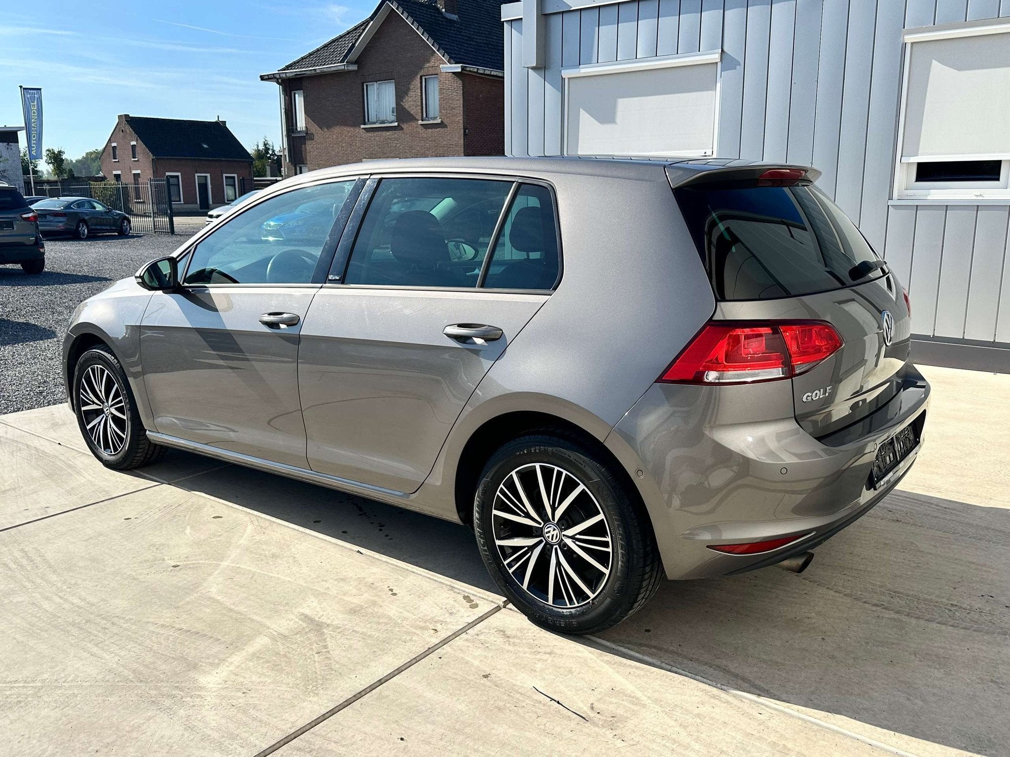 Volkswagen Golf Golf 1.2 TSI Allstar * 12M Garantie *, Zwart, 4 cilinders, Bedrijf, 5 deurs
