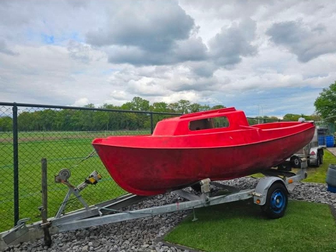 Boot met trailer en motor, Watersport en Boten, Ophalen, Trailer