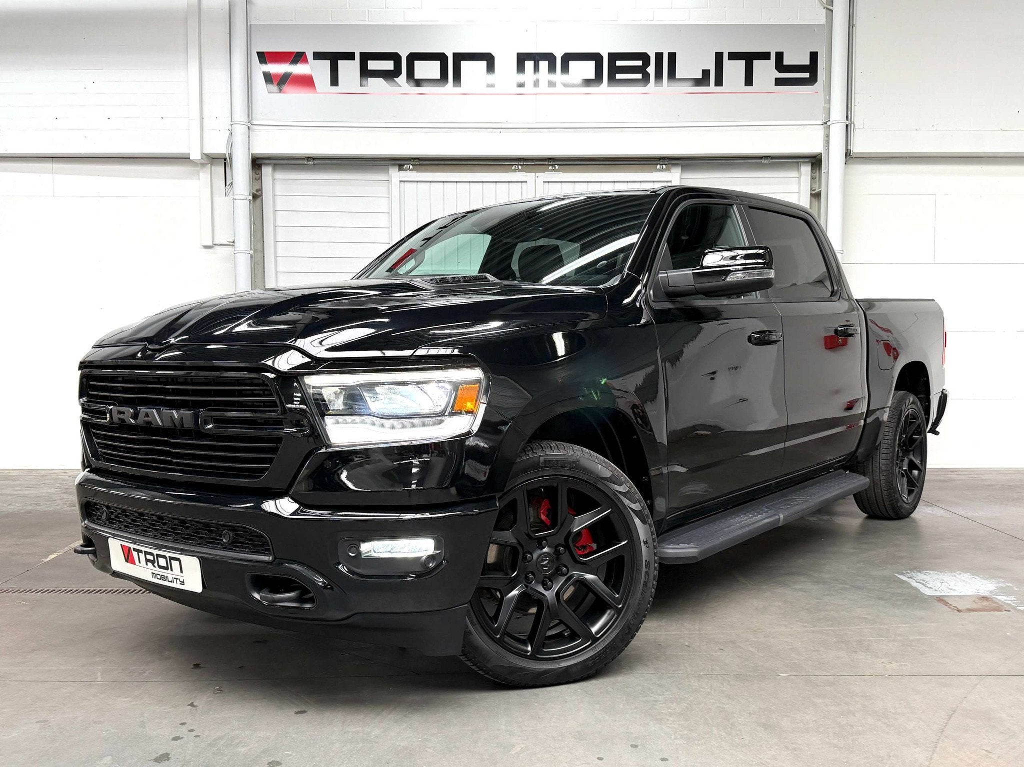 RAM 1500 LARAMIE LPG CAMERA*LED*CC*CARPLAY*LEDER COOLING/HEA, Cuir, Achat, Noir, 5 places