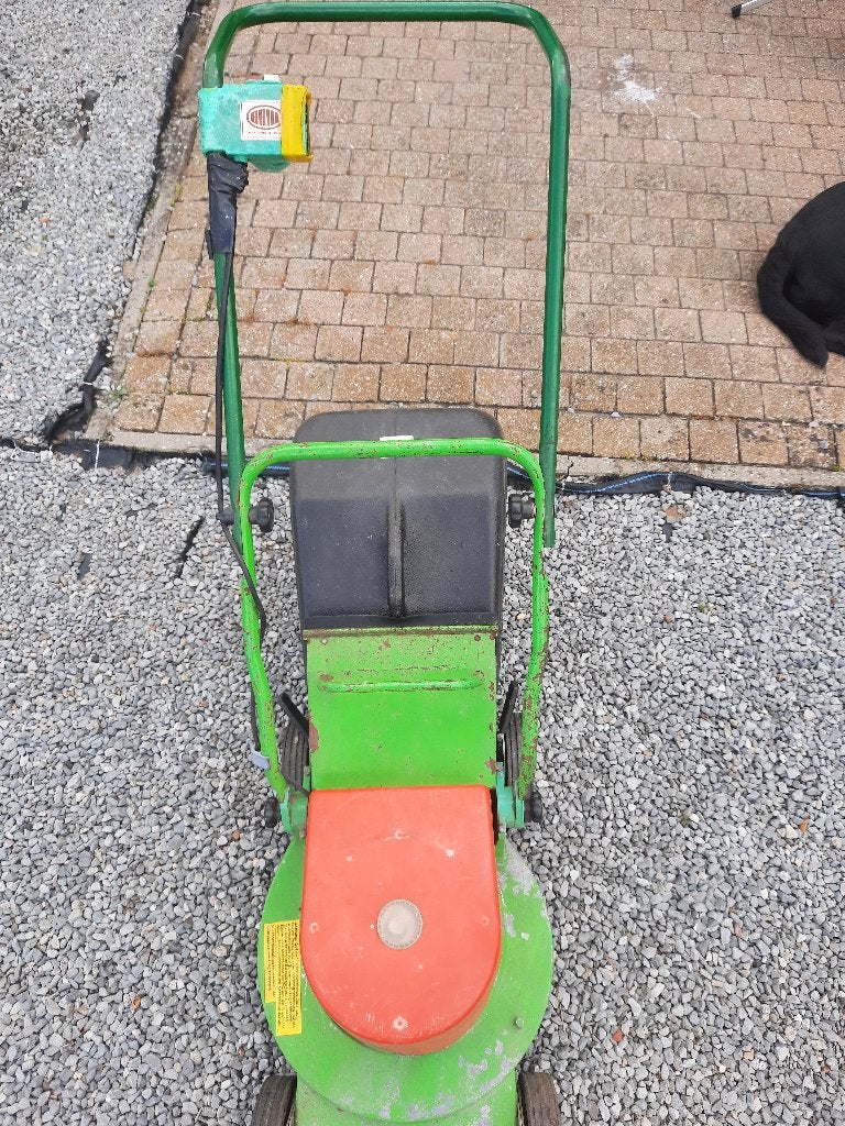 Elektrische grasmaaier, Jardin & Terrasse, Tondeuses à gazon, 40 à 49 cm, Enlèvement, Utilisé, Bac de ramassage