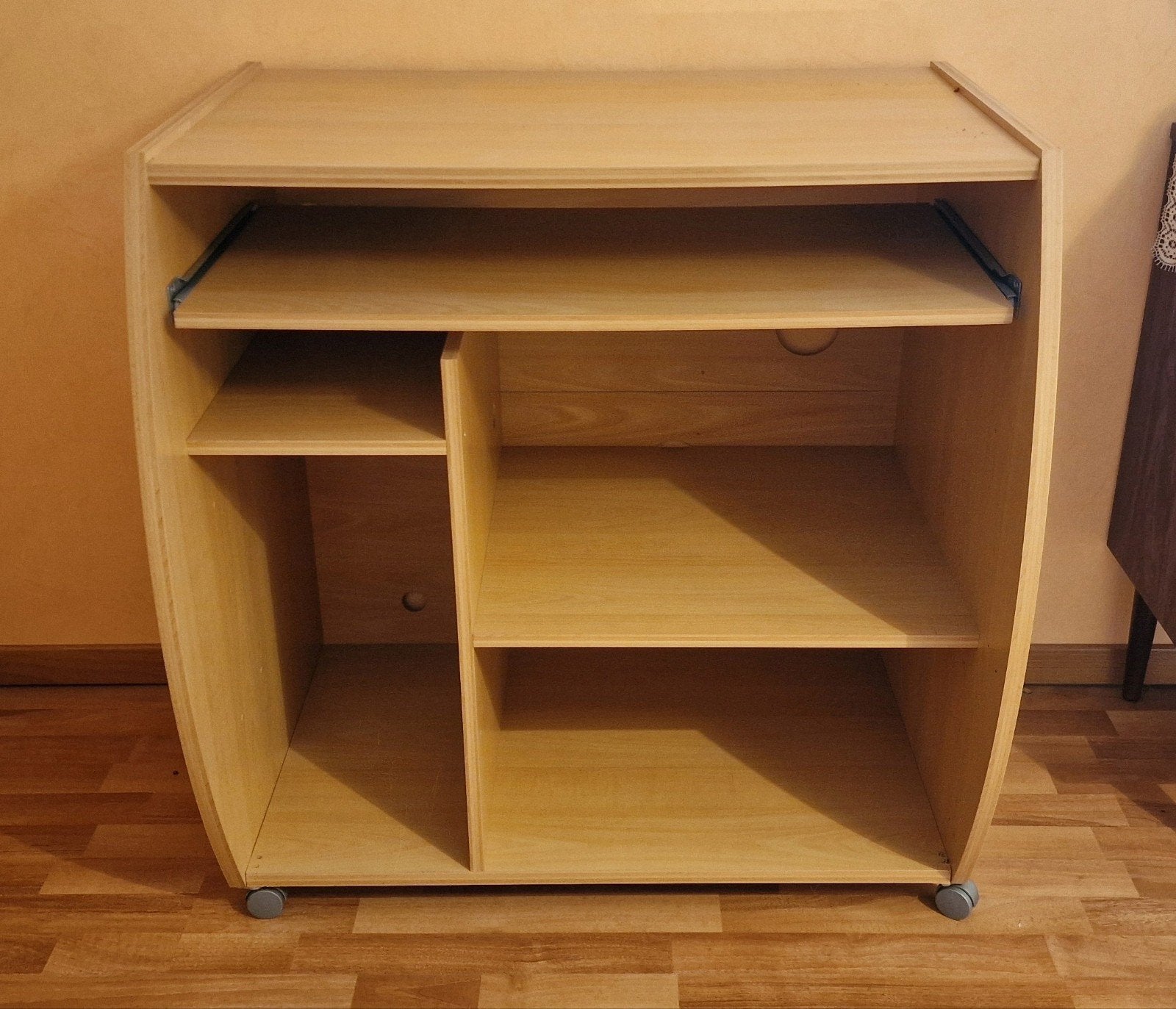 Mobilier informatique, Enlèvement