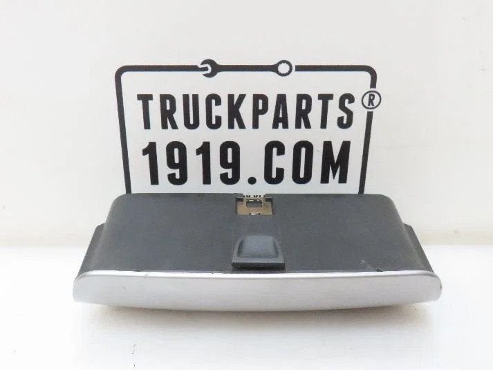 DAF 1869003 Asbak, Ophalen, Gebruikt
