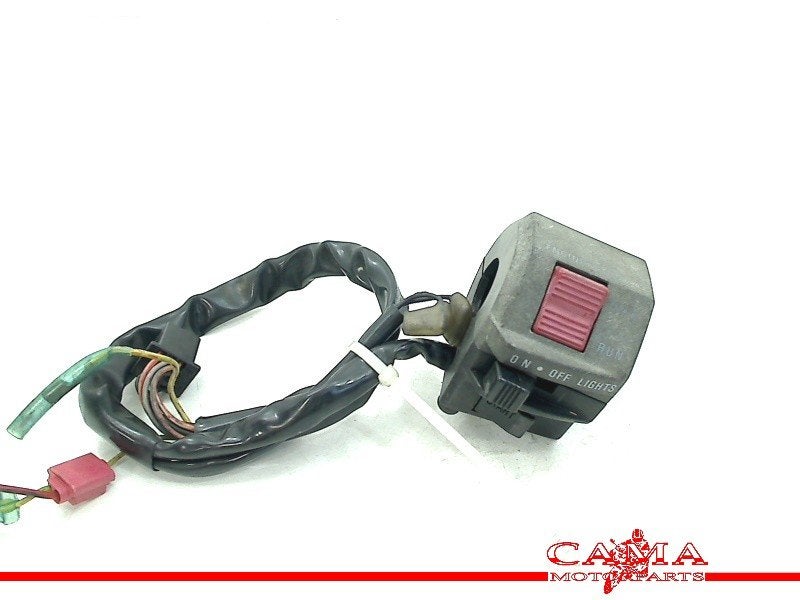 STUURSCHAKELAAR RECHTS GSX R 1100 1989-1992 (GSXR1100 GU73), Dhr. S. di Majo, Gebruikt, Info@cama-motorparts.nl, P.J. Troelstraweg 8 8
3144 CX  MAASSLUIS, NL