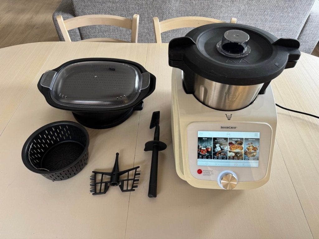 Monsieur Cuisine connect, Enlèvement, Utilisé