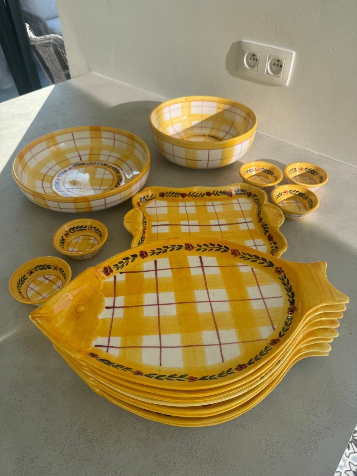 Provencaals vis servies zomer, Ophalen