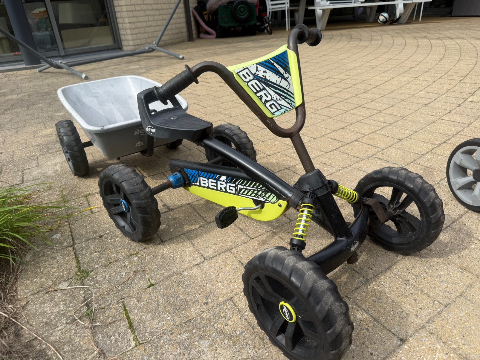 Berg Buzzy gocart Skelter met aanhanger vanaf 2 jaar, Ophalen, Zo goed als nieuw, Berg
