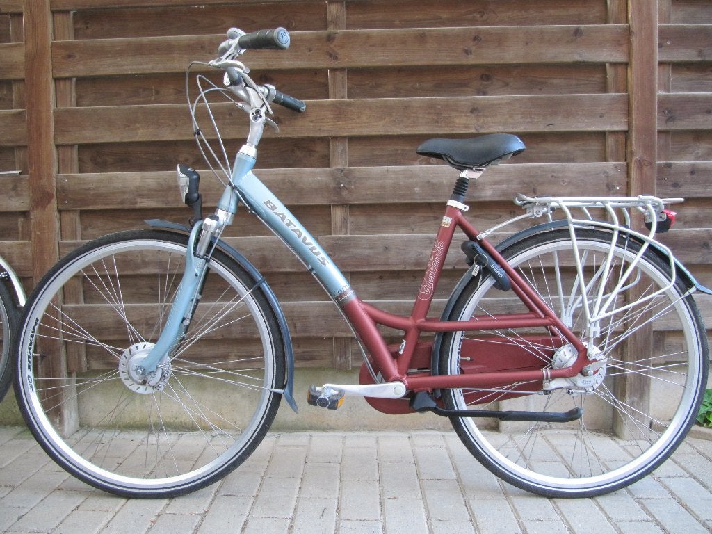 Twee damesfietsen BATAVUS en X-TRACT in Tielt -Winge 3390, Fietsen en Brommers, Ophalen, Zo goed als nieuw, Batavus, Versnellingen