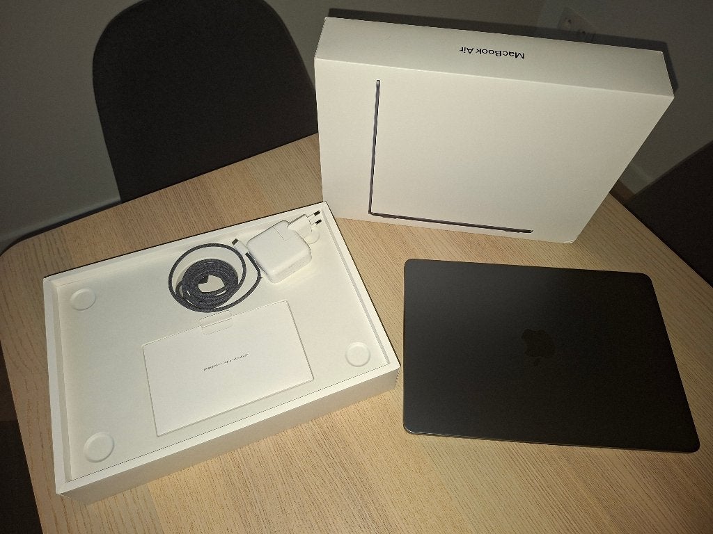 Blue Macbook AIR M2, Computers en Software, Apple Macbooks, Ophalen, 256 GB, 8 GB, 13 inch