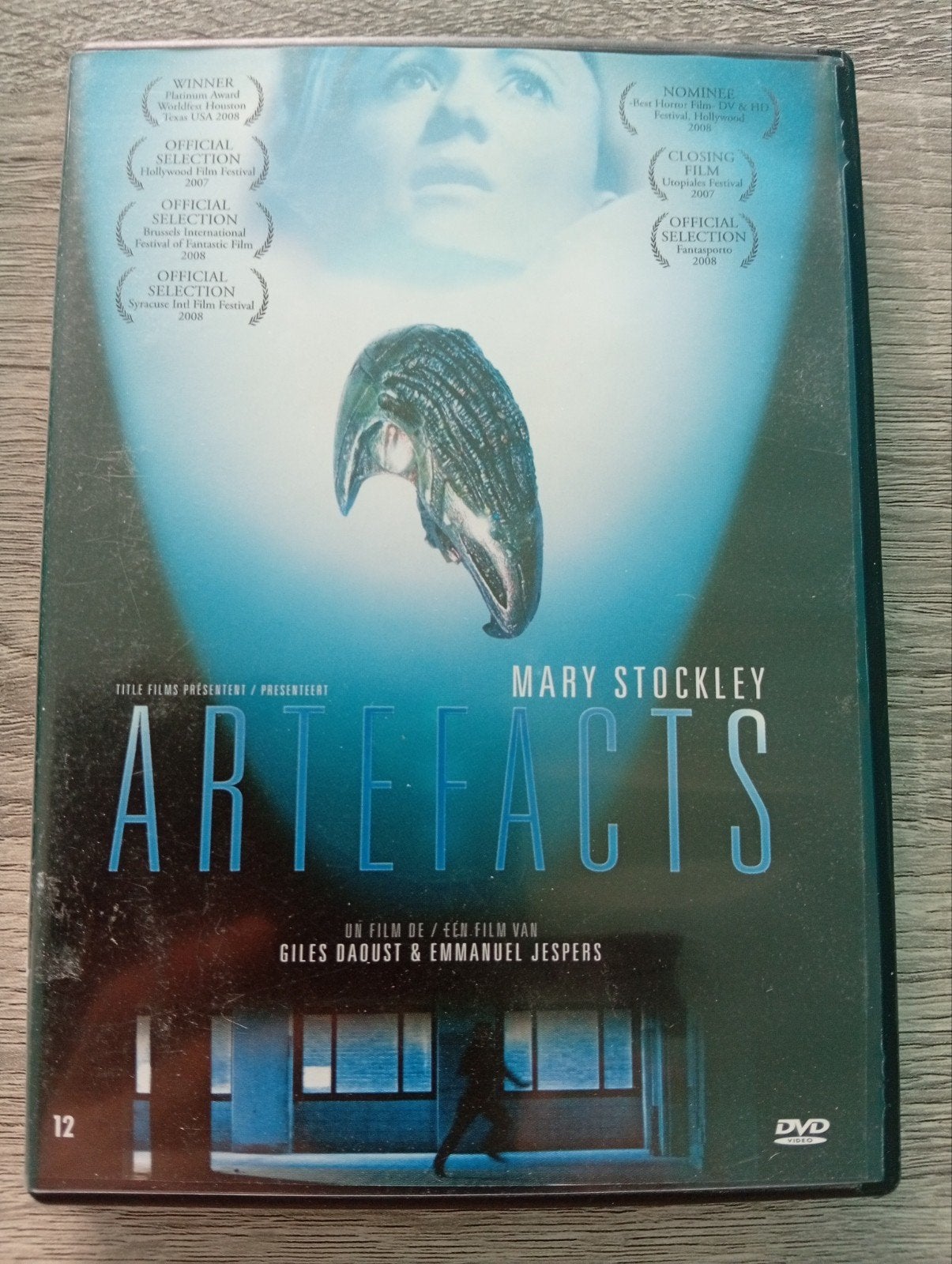 artefacts thriller dvd Mary stockley, Cd's en Dvd's, Psychologische thriller, Ophalen of Verzenden, Zo goed als nieuw, Frans