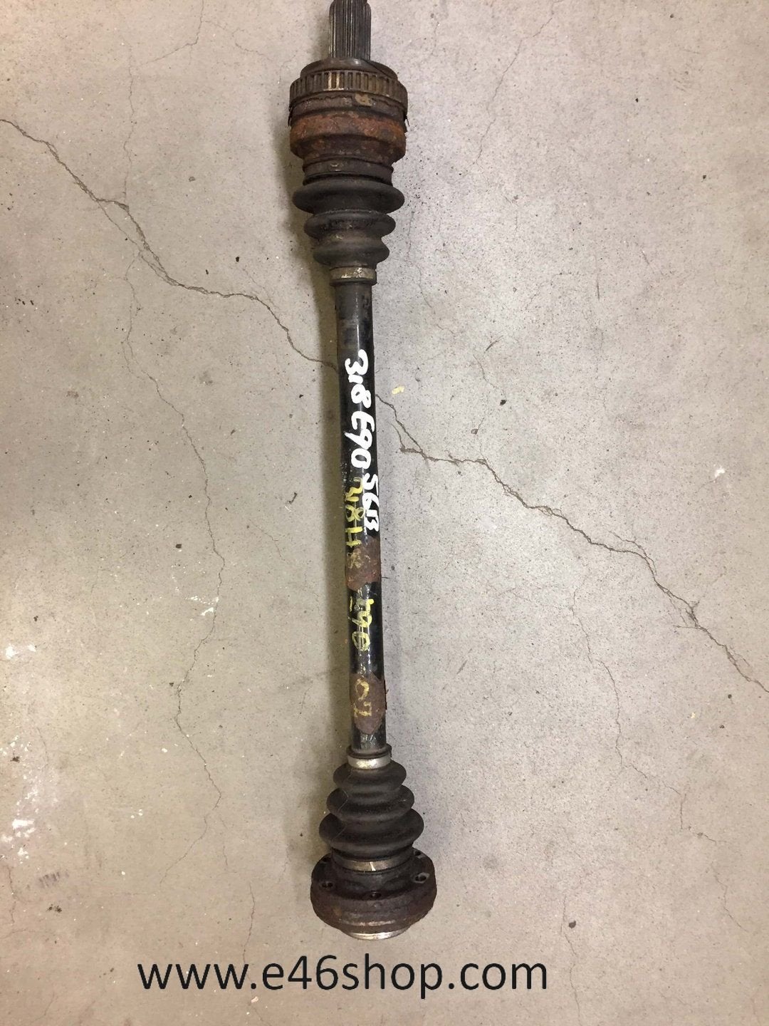 Aandrijfas BMW E90 E91 318i 2007 handbak, Gebruikt, -, -, Ophalen of Verzenden